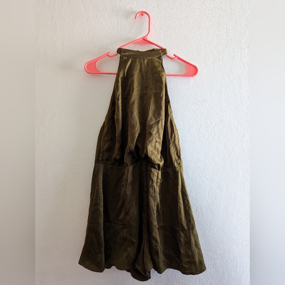 Sleeveless low back romper Urban outfitters bronze brown copper size Large